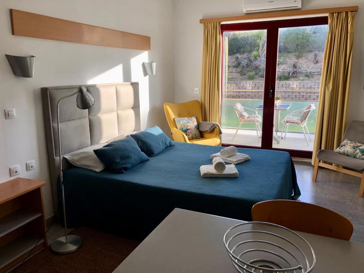 Ericeira Surf And Sun Apartment ภายนอก รูปภาพ