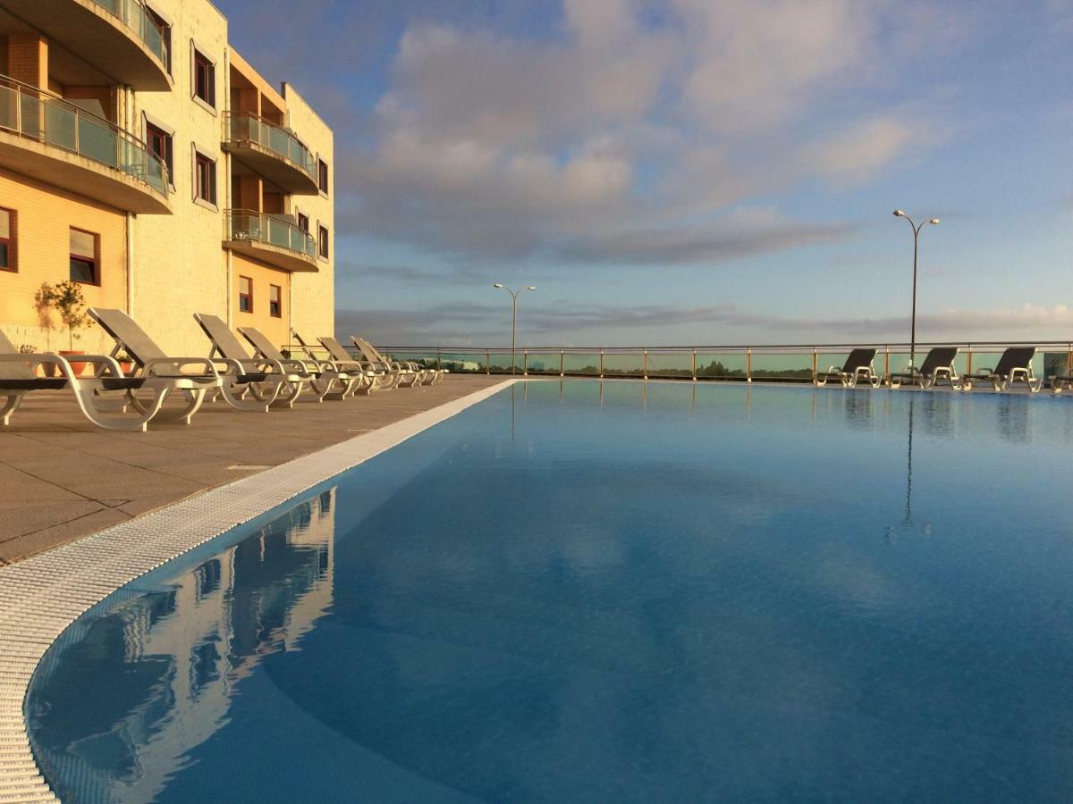 Ericeira Surf And Sun Apartment ภายนอก รูปภาพ